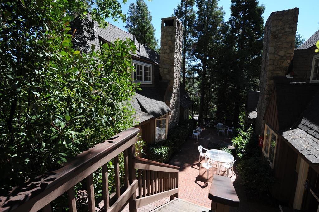 Saddleback Inn At Lake Arrowhead Eksteriør billede