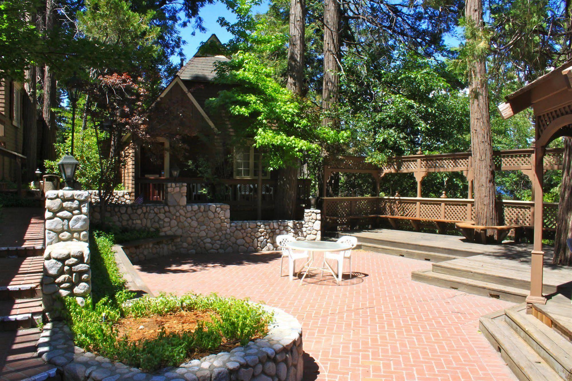 Saddleback Inn At Lake Arrowhead Eksteriør billede