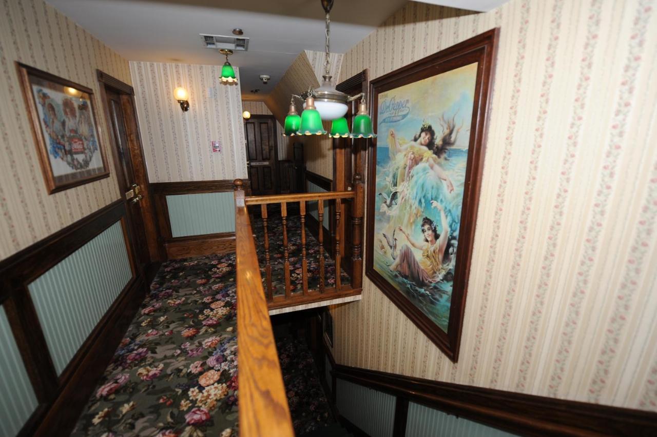 Saddleback Inn At Lake Arrowhead Eksteriør billede